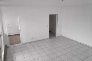 Komplett renovierte modernisierte Wohnung mit Aufzug, Balkon Blick ins Grüne TG-Stellplatz optional – Gabelsbergerstraße 23, 41065 Hardterbroich-Pesch, Mönchengladbach – Vorschaubild 4