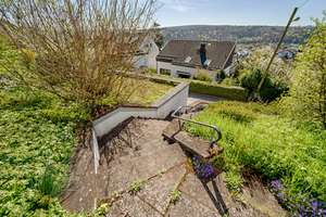 Stilvolles Einfamilienhaus mit großem Entwicklungspotenzial und Doppelgarage in sonniger Hanglage – Die vollständige Adresse der Immobilie erhältst du vom Anbieter., 75181 Eutingen, Pforzheim – Vorschaubild 27