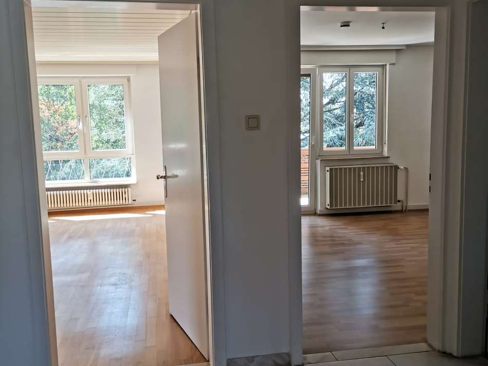 Wohn- +Schlafzimmer