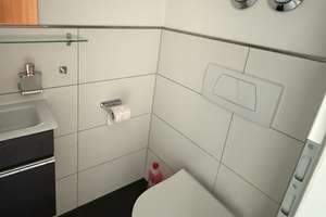 3,5-Zimmer Wohnung mit EBK , Schwaig zentrale Lage, ab 1.9./1.10. – Roethenbacher Straße 1a, 90571 Schwaig bei Nürnberg – Vorschaubild 10