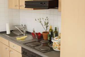 "BEZUGSFREI: Helle 2-Zimmer-Altbauwohnung mit TLB in ruhiger Lage - Leipzig-Kleinzschocher" – Creuzigerstraße 18, 4229 Kleinzschocher, Leipzig – Vorschaubild 7