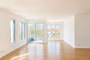 Bezugsfrei ab Juli! Großzügige  4-Zimmer-Penthouse-Wohnung mit einer Dachterrasse – Die vollständige Adresse der Immobilie erhältst du vom Anbieter., 13158 Wilhelmsruh, Berlin – Vorschaubild 6
