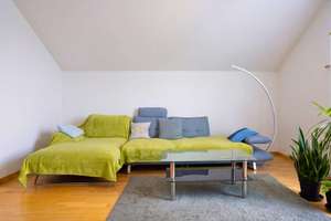 Attraktive 2-Zimmer-Dachgeschosswohnung mit Balkon – ein Zuhause zum Wohlfühlen – Die vollständige Adresse der Immobilie erhältst du vom Anbieter., 84100 Niederaichbach – Vorschaubild 5