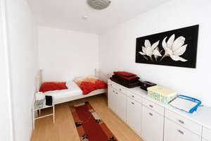 Barrierefreie und helle 2-Zimmer Wohnung mit EBK, überdachtem Balkon und Aufzug – Gerber Str. 1, 71560 Sulzbach an der Murr – Vorschaubild 9