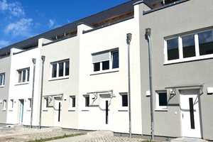 Charmantes neu erbautes Reihenhaus mit sonniger Dachterrasse
