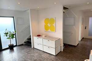 Modernes Einfamilienhaus mit Anbau, Kamin, Sauna & Sonnenterrasse - 260m² Wohnflächenpotenzial – Die vollständige Adresse der Immobilie erhältst du vom Anbieter., 64354 Reinheim – Vorschaubild 12