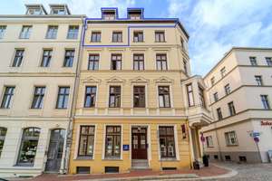 Rarität! Mit Aufzug! Großzügige Maisonette-Wohnung mit Dachterrasse in der Rostocker Altstadt – Die vollständige Adresse der Immobilie erhältst du vom Anbieter., 18055 Stadtmitte, Rostock – Vorschaubild 36