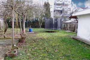 Geräumiges Zweifamilienhaus mit Garten. Anbau möglich. Zentral gelegen in Wetzlar. – Lahn-Dill-Kreis – Vorschaubild 3