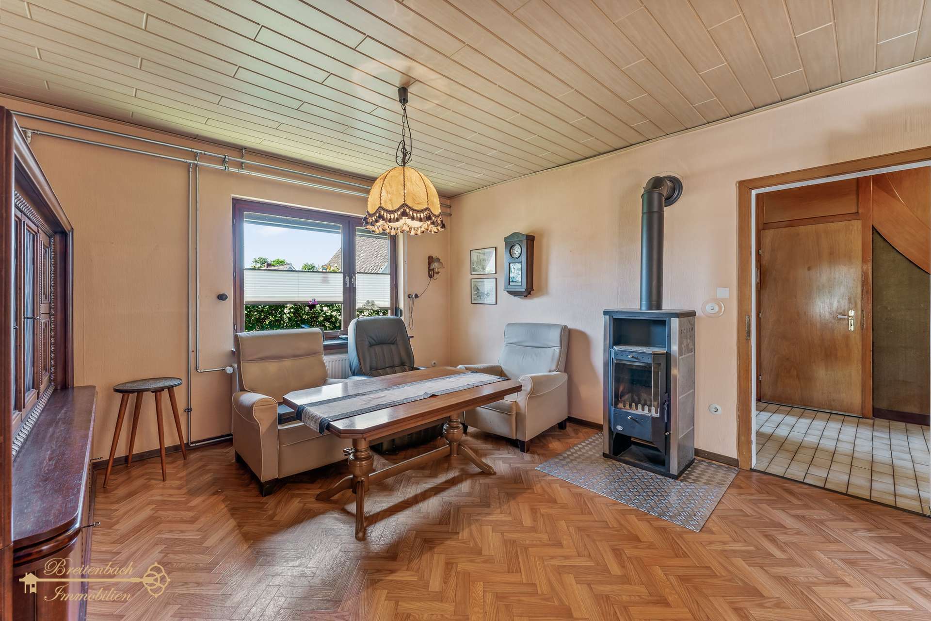 Immobilie in Elsfleth - Ihr neues Zuhause mit Charme, Kamin und liebevoll gestaltetem Garten - Bild 3