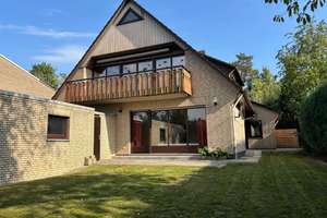 Wohnen mit Charakter: Großzügiges 2-Familienhaus in Achim-Baden – Die vollständige Adresse der Immobilie erhältst du vom Anbieter., 28832 Achim – Vorschaubild 19