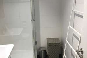 Moderne 1.5 Zimmerwohnung mit Fitnessraum & Concierge - kurzfristig an Einzelperson abzugeben – Augustenstraße 15, 80333 Augustenstraße, München – Vorschaubild 9