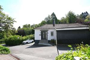 **** Provisionsfrei: Ihr Zuhause - modernisiertes Einfamilienhaus in ruhiger Lage .... **** – Die vollständige Adresse der Immobilie erhältst du vom Anbieter., 42653 Gräfrath, Solingen – Vorschaubild 2