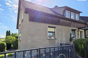 Ihr neues Zuhause in Schneeberg - liebevoll gepflegtes Einfamilienhaus mit Garten