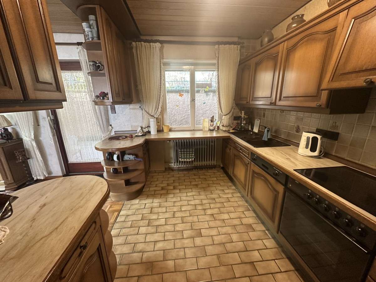 ZWEIFAMILIENHAUS MIT TRAUMAUSSICHT, Heilbronn Kreis – Bild 4