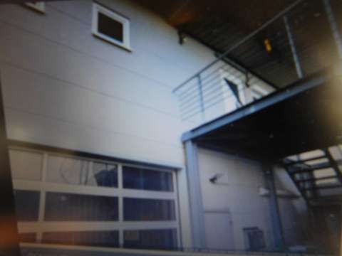 Werkstatt Und Lagerhalle Mit Kleinem Buro In Hambrucken