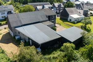 Zweifamilienhaus mit neuer Nahwärme, Carport und Scheune – viel Platz für Wohnen & Hobby – Die vollständige Adresse der Immobilie erhältst du vom Anbieter., 55483 Kappel – Vorschaubild 4