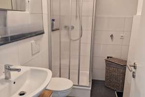 Helle 2-Zimmer-Wohnung im 3. OG mit Aufzug in Elberfeld – Aue 18, 42103 Elberfeld, Wuppertal – Vorschaubild 3