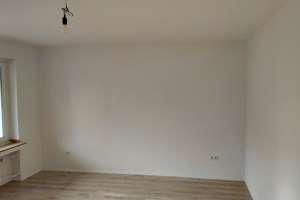 Geräumige 3 Zimmerwohnung mit Balkon - frisch saniert!! – Gerhart-Hauptmann-Straße 6, 47226 Rheinhausen-Mitte, Duisburg – Vorschaubild 6