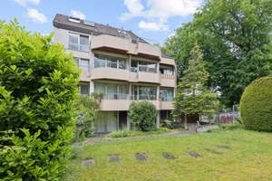 Charmante 2-Zimmer-Wohnung mit Galerie und Ausblick