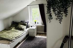 Helle und gemütliche 2-Zimmer Dachgeschosswohnung in wunderschönem Altbau – Industriestraße 51, 47803 Kempener Feld/Baackeshof, Krefeld – Vorschaubild 9