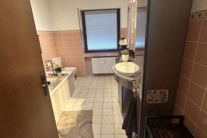Wohnen mit Charakter: 4-Zimmer-Wohnung in Koblenz-Arenberg – Die vollständige Adresse der Immobilie erhältst du vom Anbieter., 56077 Arenberg, Koblenz – Vorschaubild 13