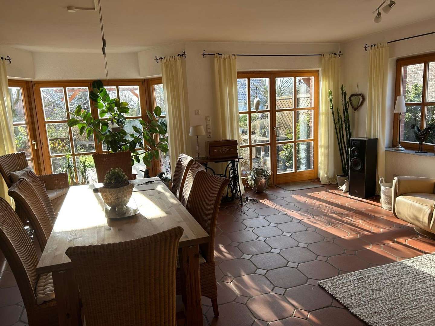 Immobilie in Sehnde - Einfamilienhaus auf dem Dorf vor den Toren Hannovers zu verkaufen / von Privat - Bild 3