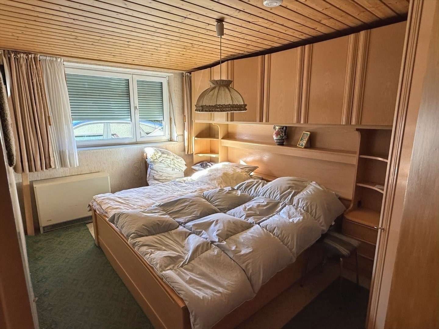 Ein-bis Zweifamilienhaus mit 2 Garagen + großem Garten in toller Lage, Sigmaringen Kreis – Bild 4