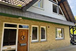 Gelegenheit! Beste Lage Solingen-Gräfrath, 1-2 Familienhaus mit großem Garten und Garage. – Die vollständige Adresse der Immobilie erhältst du vom Anbieter., 42653 Gräfrath, Solingen – Vorschaubild 3