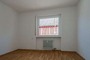 Großzügiges Wohnen mit modernem Ambiente und sonnigem Balkon in Hilzingen-Duchtlingen! – Die vollständige Adresse der Immobilie erhältst du vom Anbieter., 78247 Hilzingen – Vorschaubild 12