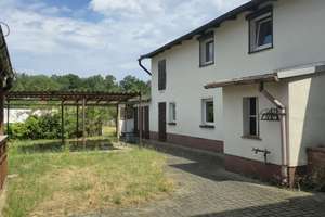 Solides Familienhaus mit großem Garten und Sanierungsbedarf – Feuerbachstraße 17, 6847 Kochstedt, Dessau-Roßlau – Vorschaubild 2
