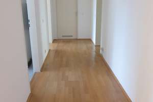 Großzügige 3-Zimmer-Wohnung mit zwei Balkonen in ruhiger Lage von München-Moosach – Caubstraße 17, 80993 Alt-Moosach, München – Vorschaubild 8