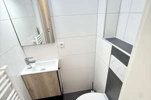 ...  Schicke möblierte 1-Zimmer-Wohnung: Lebe den Moment ... turn to tomorrow ... sparsam, aber nich – 90461 Hummelstein, Nürnberg – Vorschaubild 15