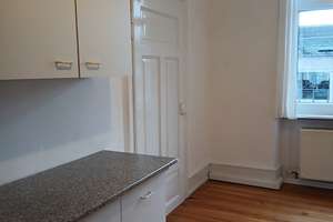 WG-ZIMMER IN TOP LAGE | MIT SCHLAFEMPORE | EBK – Gottesauerstraße 11, 76131 Oststadt, Karlsruhe – Vorschaubild 3