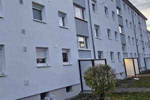 Attraktive drei Zimmer Wohnung in Heilbronn mit neuem Balkon und Stellplatz