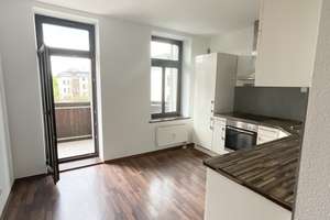Die ist es! + Vermietete 3 Zimmer in Gohlis + Sonniger Westbalkon + Dunkles Laminat + Bad mit Wanne – Breitenfelder Straße 81, 4157 Gohlis-Mitte, Leipzig – Vorschaubild 3