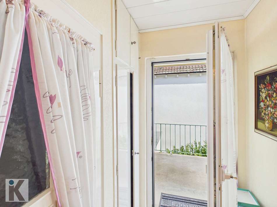 Zugang 2.Balkon 1.OG