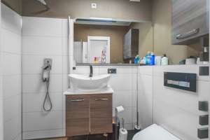 Urbanes Wohnen zum Einstiegspreis! Modernisierte 2-Zimmer-Wohnung in Hulsberg – Die vollständige Adresse der Immobilie erhältst du vom Anbieter., 28205 Hulsberg, Bremen – Vorschaubild 4