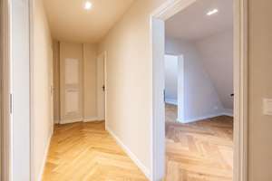 Architektur, Charme und Wohnqualität – Exklusive Immobilie in Köln-Müngersdorf – Die vollständige Adresse der Immobilie erhältst du vom Anbieter., 50933 Müngersdorf, Köln – Vorschaubild 26
