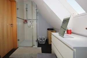 Zum Selbstbezug - Traumhaus mit Pool und zahlreichen Highlights in Schwabhausen! – Die vollständige Adresse der Immobilie erhältst du vom Anbieter., 85247 Schwabhausen – Vorschaubild 24