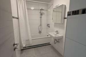 Hoch hinaus - 3 Zimmer mit tollem Blick über die Stadt – Die vollständige Adresse der Immobilie erhältst du vom Anbieter., 93051 Großprüfening-Dechbetten-Königswiesen, Regensburg – Vorschaubild 9