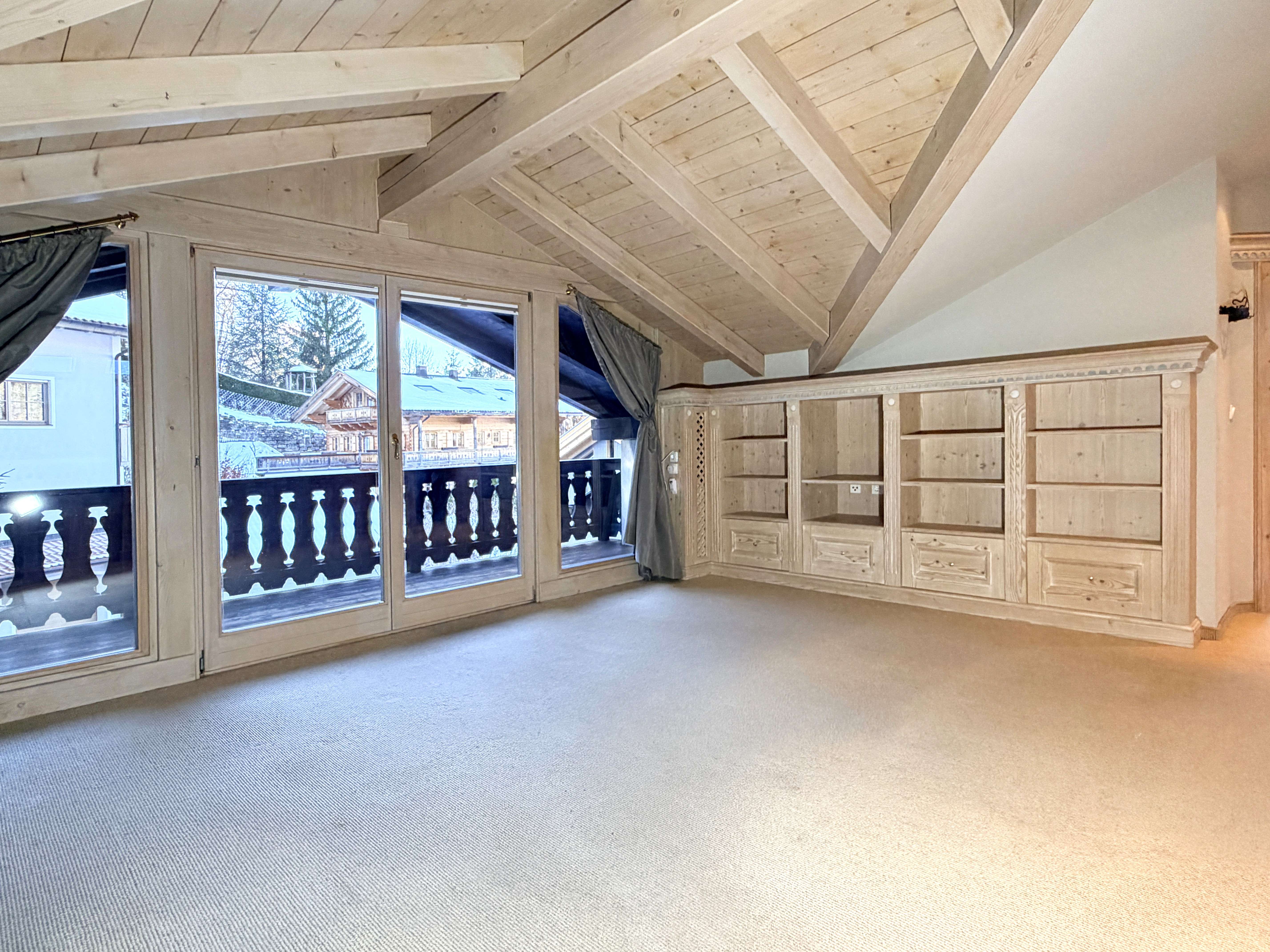 Immobilie in Garmisch-Partenkirchen - Geräumige Wohnung mit viel Privatsphäre - flexibel nutzbar! - Bild 5