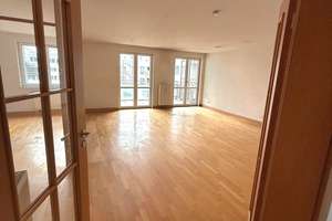 Bezugsfrei! 3 Zi.-Whg mit Aufzug, Balkon und inkl. 2 TG Stellplätzen  zu verkaufen – Die vollständige Adresse der Immobilie erhältst du vom Anbieter., 10179 Mitte (Ortsteil), Berlin – Vorschaubild 4