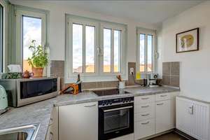 Möbliert: Helle Maisonettewohnung mit Balkon und Dachterrasse – Die vollständige Adresse der Immobilie erhältst du vom Anbieter., 81377 Am Waldfriedhof, München – Vorschaubild 8