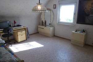 Wohnhaus mit Garage – Aschaffenburg (Kreis) – Vorschaubild 7