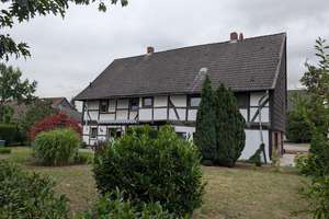 sehr schönes 2 Familienhaus mit Doppelcarport und großer Scheune zu verkaufen ! – 38239 Beddingen, Salzgitter – Vorschaubild 2