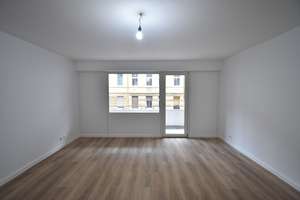 Bezugsfrei! Renovierte 2-Zimmer-Wohnung mit Balkon – Am Sonnenbrunnen 19, 42327 Elberfeld West, Wuppertal – Vorschaubild 2