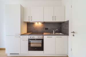 Sonnenlicht & Stil: großzügige Wohnung mit Balkon, moderner Küche und viel Komfort  *ERSTBEZUG* – Meta-Gadesmann-Str. 26, 60326 Gallus, Frankfurt am Main – Vorschaubild 10
