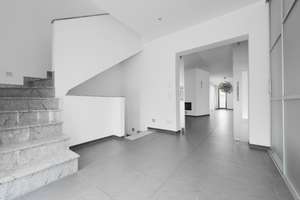 Exklusive Villa in Bestlage in Karlsruhe-Durlach – Die vollständige Adresse der Immobilie erhältst du vom Anbieter., 76227 Durlach, Karlsruhe – Vorschaubild 5