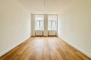 1. Bezug nach Sanierung +++TOP+++ 4-Raum Wohnung in Gohlis; citynah – Corinthstraße 13, 4157 Gohlis-Mitte, Leipzig – Vorschaubild 1
