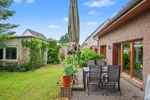 Familiengeeignetes Einfamilienhaus mit 5 Zimmern und wunderschönem Garten im Südosten Berlins – Die vollständige Adresse der Immobilie erhältst du vom Anbieter., 12557 Köpenick, Berlin – Vorschaubild 3